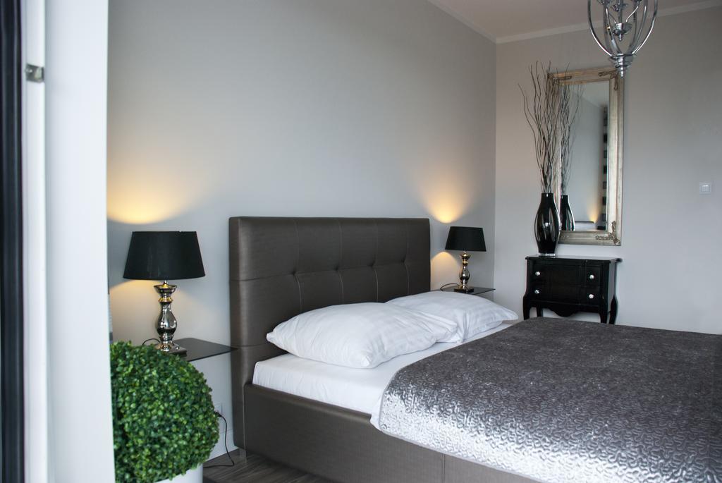Apartamenty I.M.A Towarowa بوزنان الغرفة الصورة