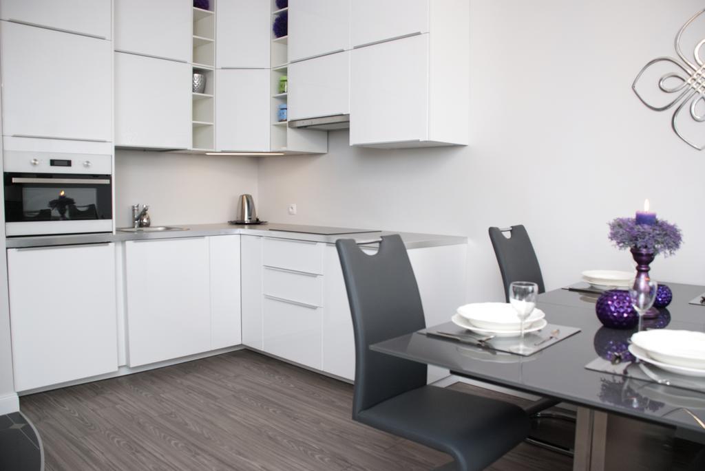 Apartamenty I.M.A Towarowa بوزنان الغرفة الصورة