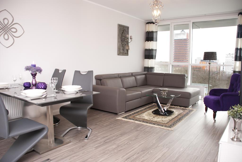 Apartamenty I.M.A Towarowa بوزنان الغرفة الصورة
