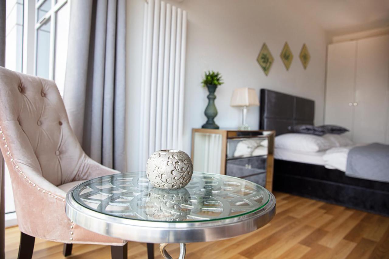 Apartamenty I.M.A Towarowa بوزنان المظهر الخارجي الصورة